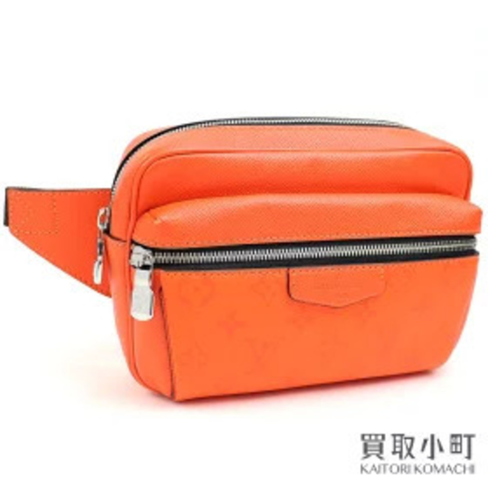 Louis Vuitton Bumbag Outdoor Monogram Eclipse Black Taiga Volcano Orange